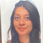 Studentessa di medicina con maturità classica offre ripetizioni di italiano, latino, greco, matematica e chimica